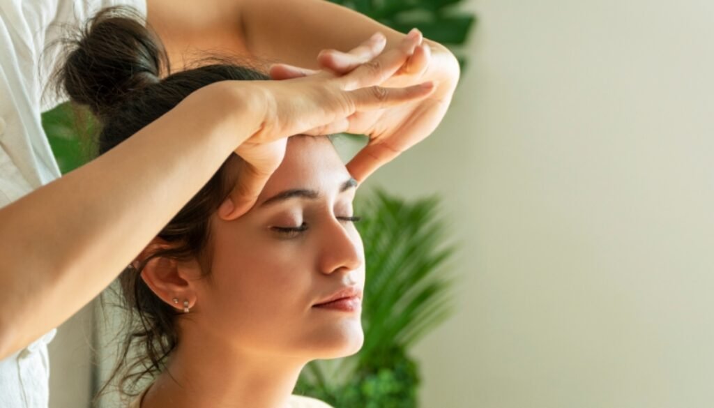 ayurvedic head massage dubai