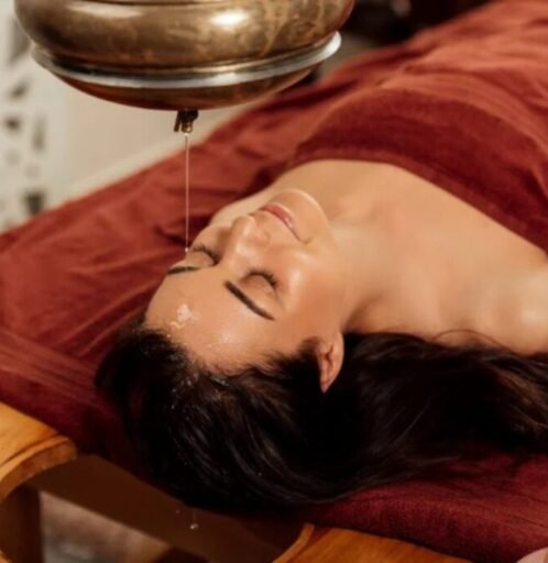Experienced Ayurvedic doctor in Dubai providing personalized Kerala treatments