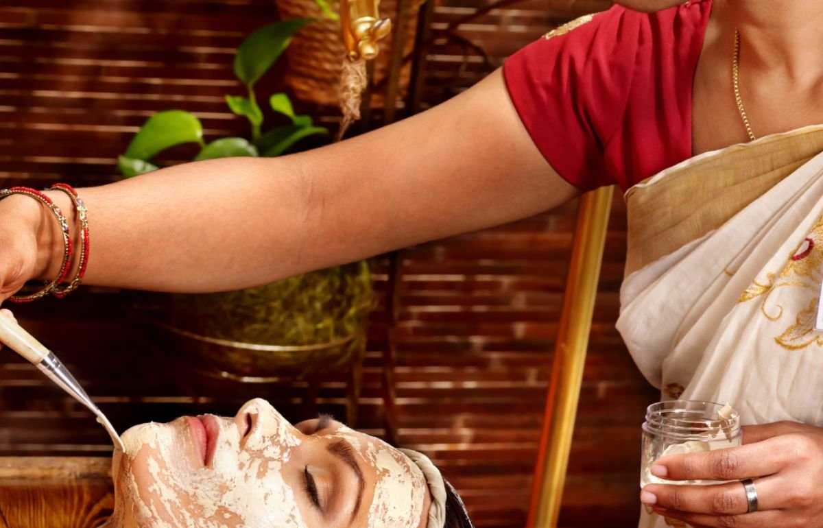 Ayurveda dry skin treatment for skin dryness due to Dubai weather